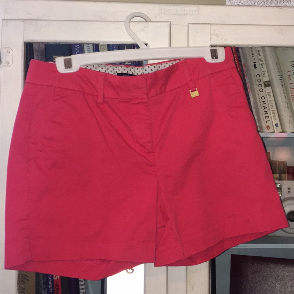 Nautica size 6 coral shorts